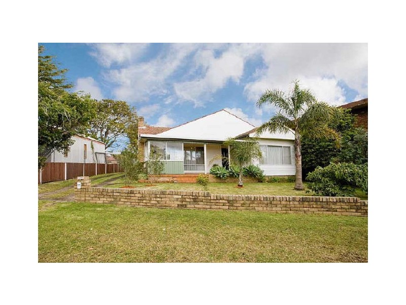 190 Parkes Street, Helensburgh NSW 2508