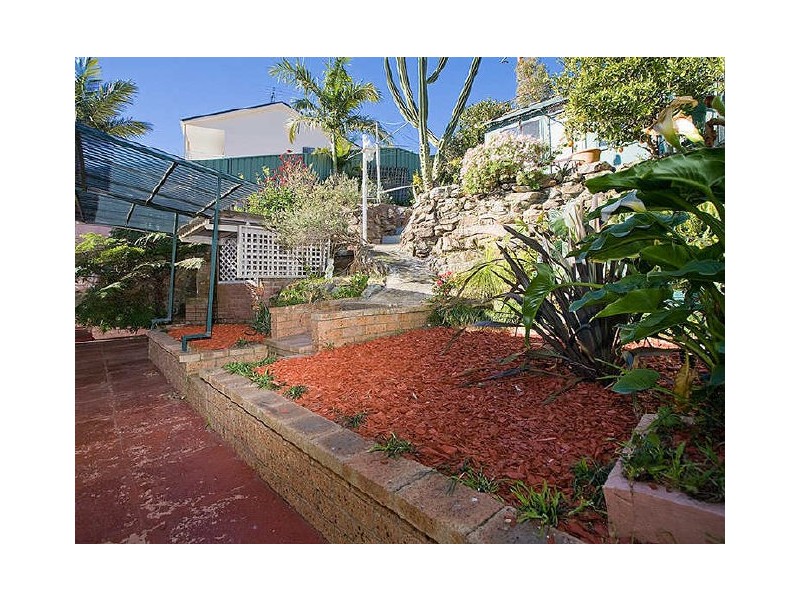 7 Parkes St, Helensburgh NSW 2508