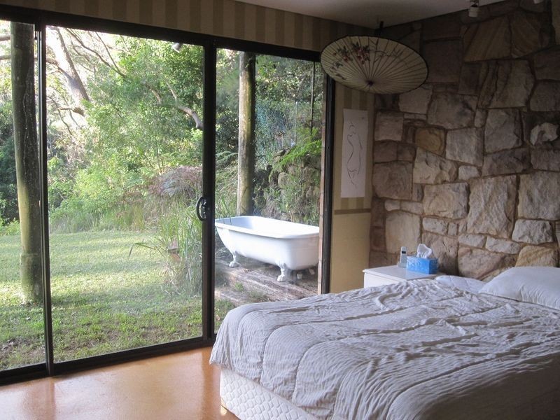 off Fanshaw Drive, Otford NSW 2508