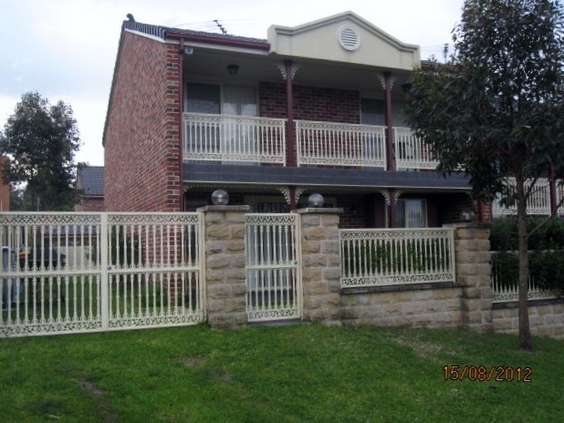 4/5 Short Street, Helensburgh NSW 2508