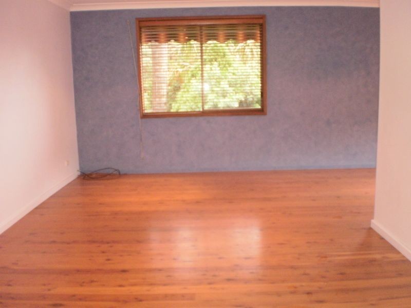 34 Railway Cr, Stanwell Park NSW 2508