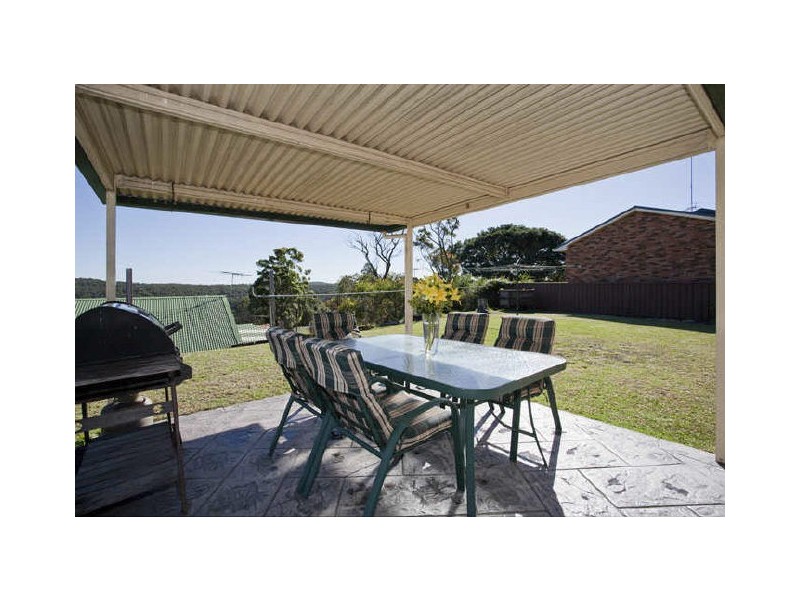 32 Old Farm Rd, Helensburgh NSW 2508