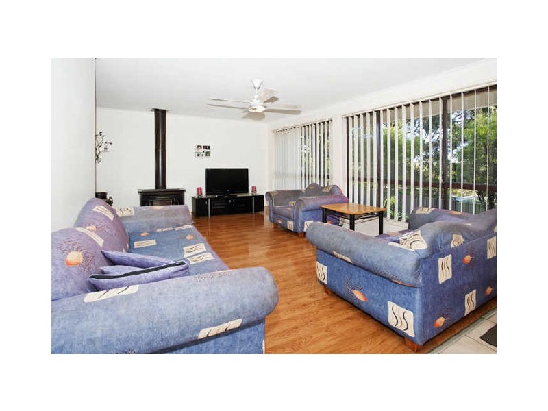 32 Old Farm Rd, Helensburgh NSW 2508