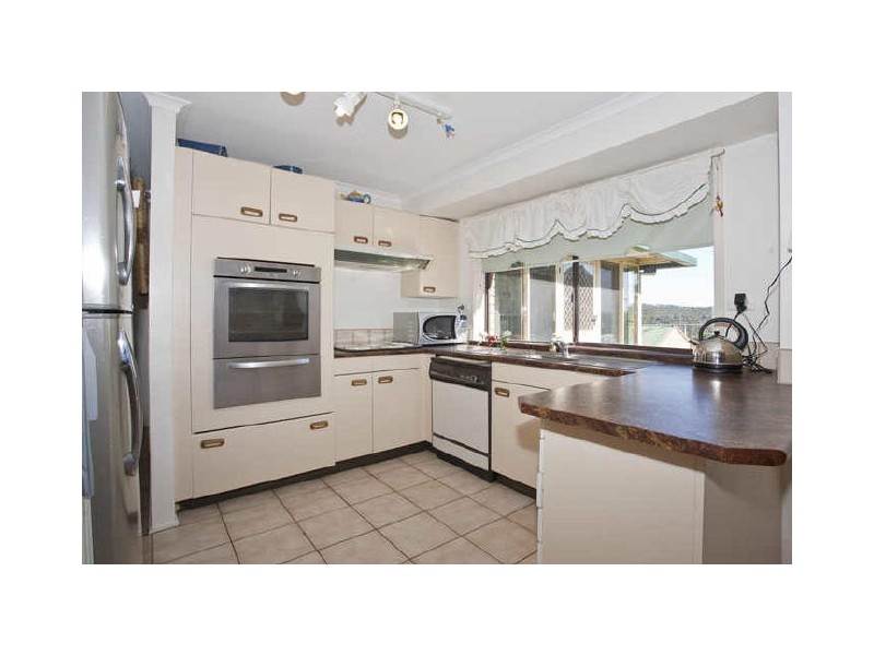 32 Old Farm Rd, Helensburgh NSW 2508