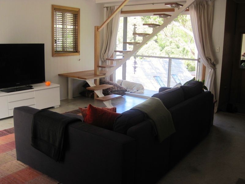 2e Vera Street, Helensburgh NSW 2508