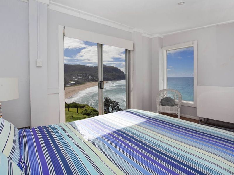15 Kallaroo Avenue, Stanwell Park NSW 2508