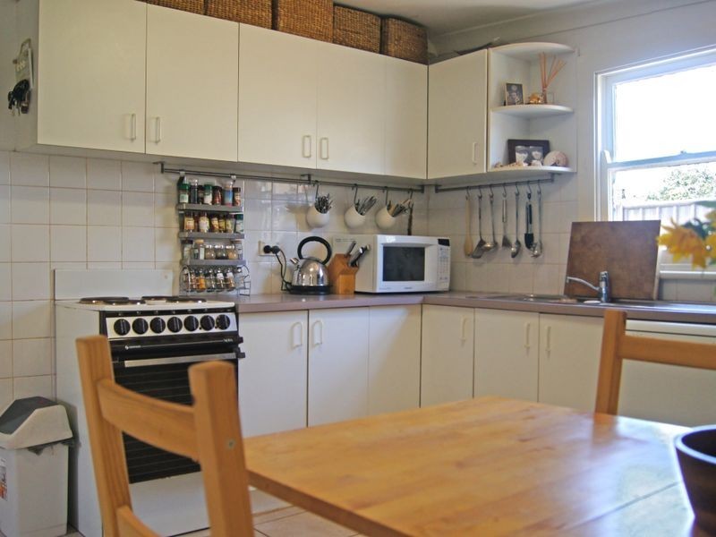 9 Horan Street, Helensburgh NSW 2508