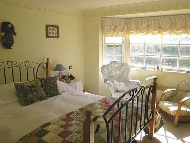 11 Maidstone Street, Helensburgh NSW 2508