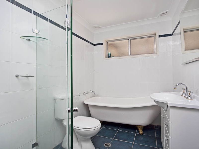105 The Crescent, Helensburgh NSW 2508