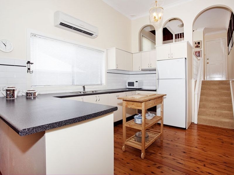 10 Park Parade, Stanwell Park NSW 2508