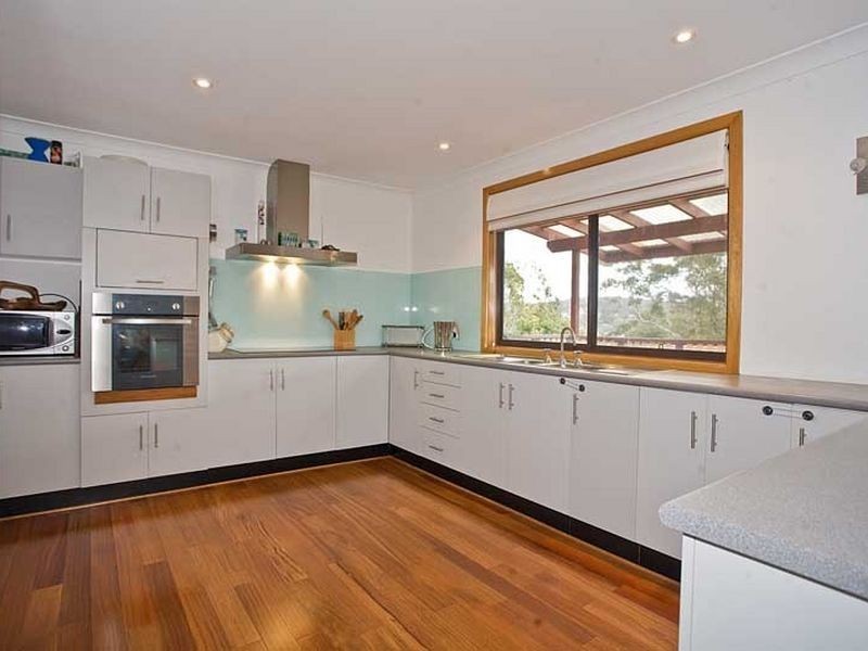 44 Halls Rd, Helensburgh NSW 2508