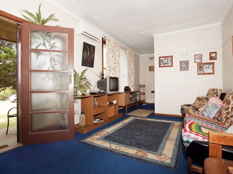 1 Tabratong Rd, Helensburgh NSW 2508