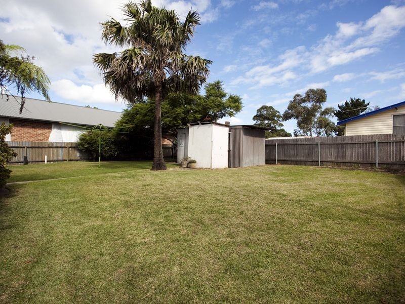 1 Tabratong Rd, Helensburgh NSW 2508