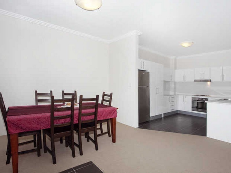 2/9-15 Stuart Street, Helensburgh NSW 2508
