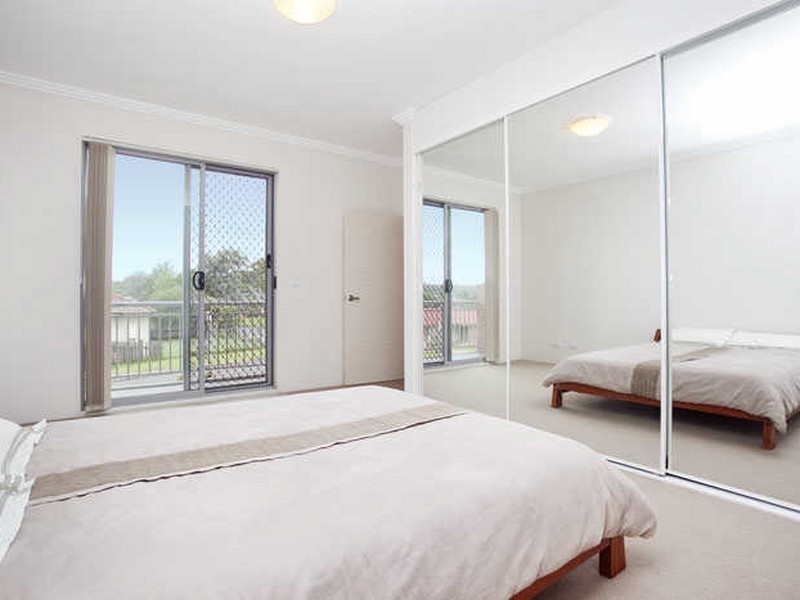 2/9-15 Stuart Street, Helensburgh NSW 2508