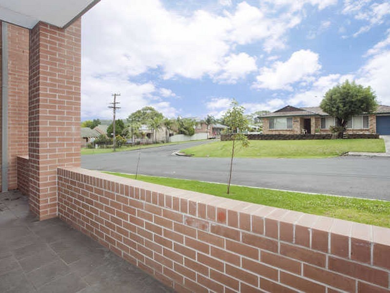2/9-15 Stuart Street, Helensburgh NSW 2508