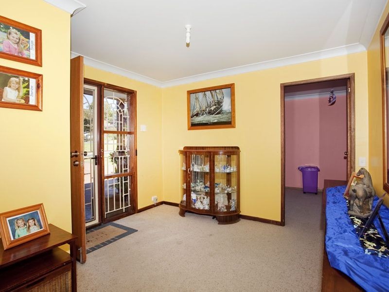 19 Chippendale Pl, Helensburgh NSW 2508