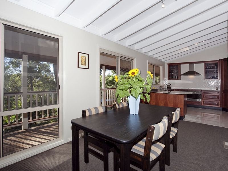 11 Domville Rd, Otford NSW 2508