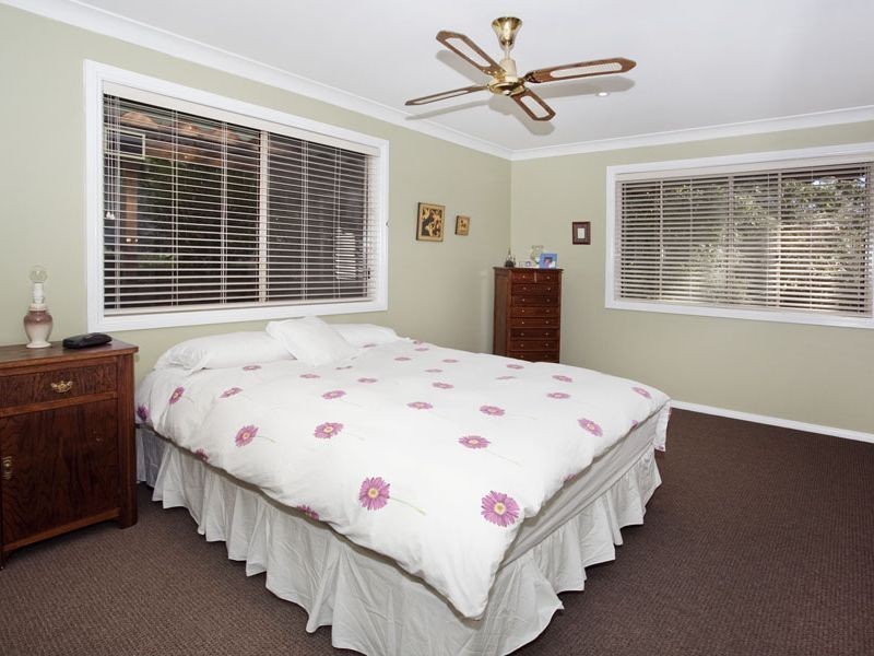 11 Domville Rd, Otford NSW 2508