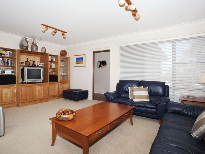 12 Annesley  Av, Stanwell Tops NSW 2508