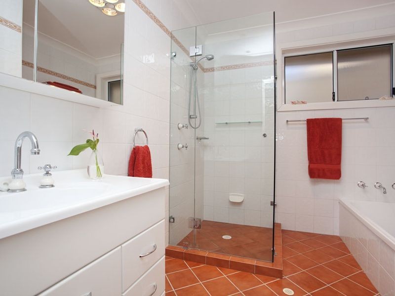 12 Annesley  Av, Stanwell Tops NSW 2508