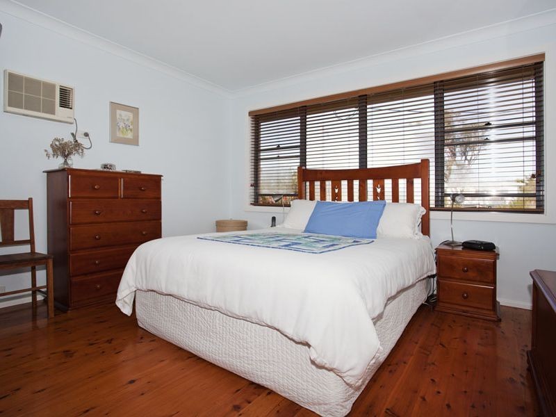 12 Annesley  Av, Stanwell Tops NSW 2508