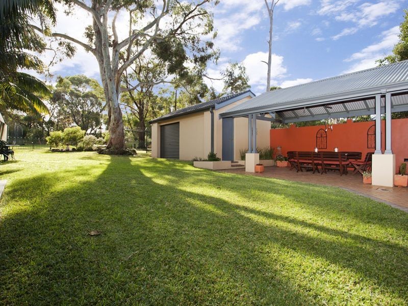 12 Annesley  Av, Stanwell Tops NSW 2508