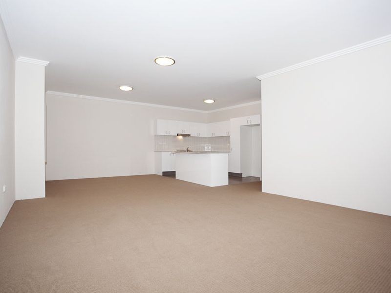 15/9 Stuart Street, Helensburgh NSW 2508