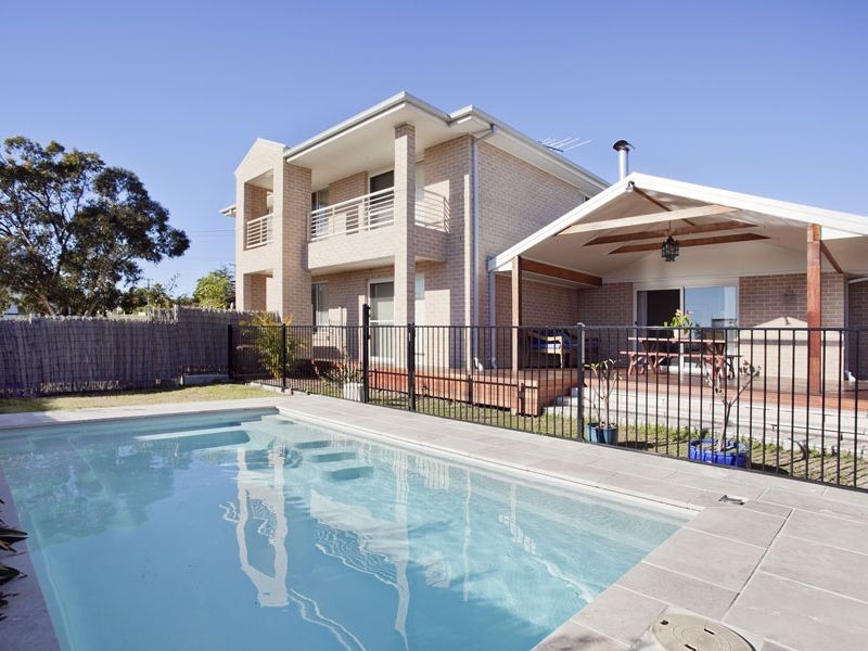 86 Walker Street, Helensburgh NSW 2508
