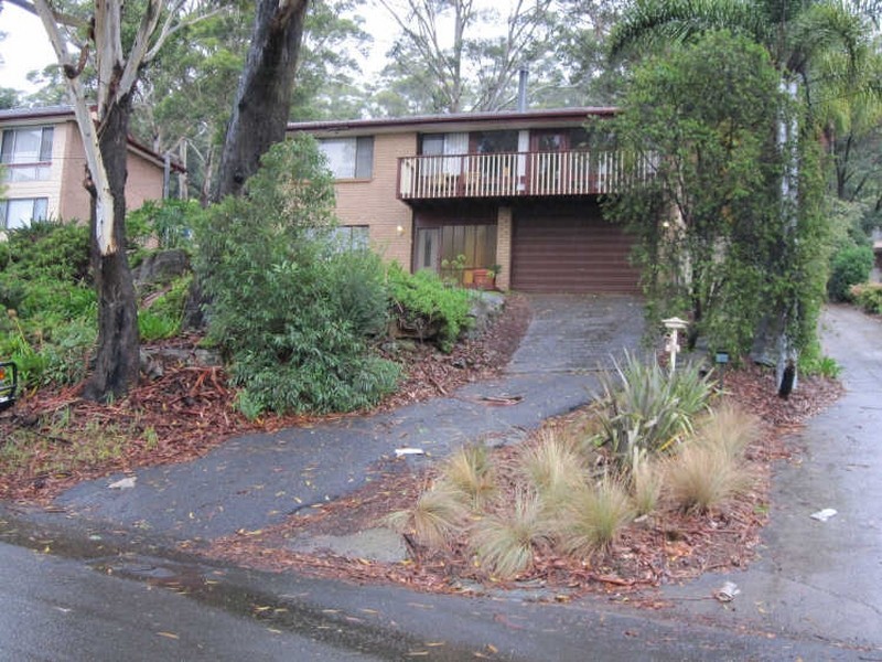 94 The Crescent, Helensburgh NSW 2508