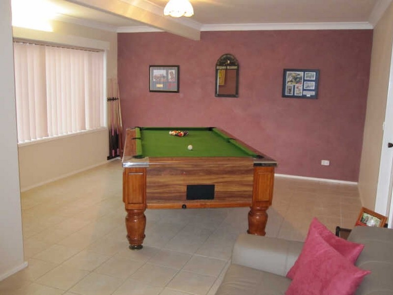 94 The Crescent, Helensburgh NSW 2508