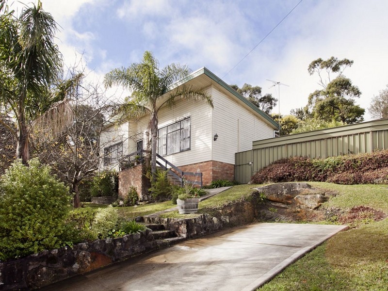 47 Halls Rd, Helensburgh NSW 2508