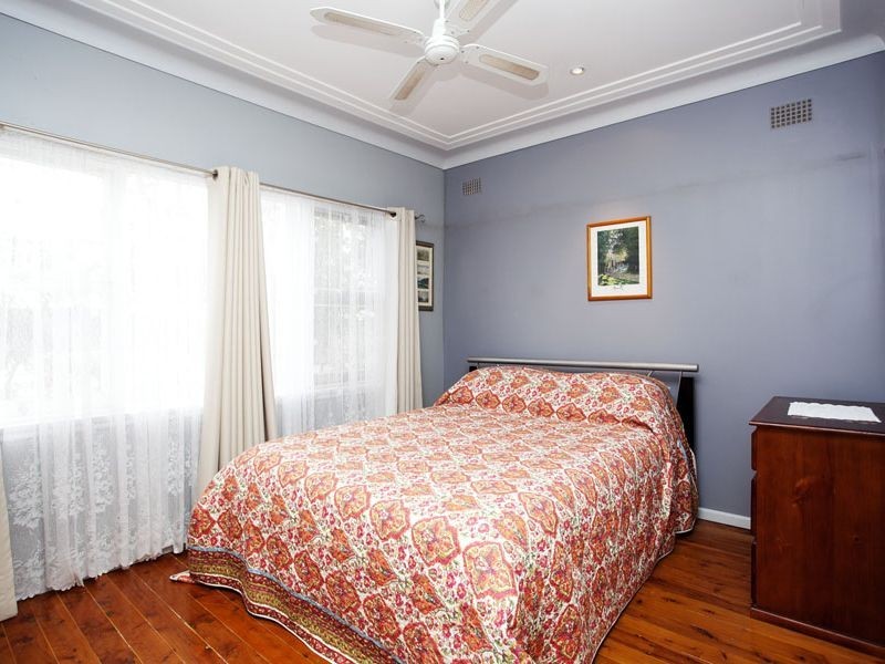 47 Halls Rd, Helensburgh NSW 2508