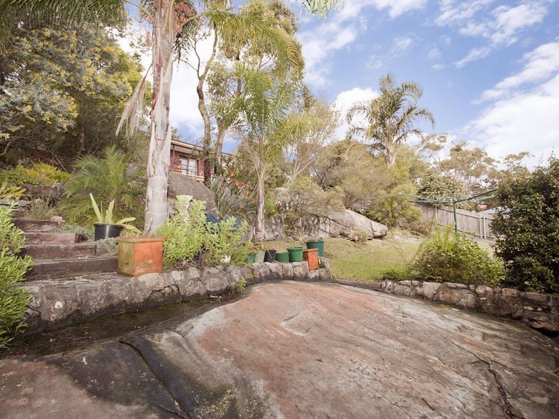 47 Halls Rd, Helensburgh NSW 2508