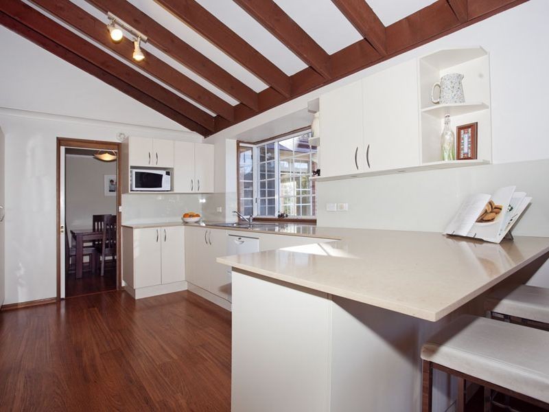 118a The Crescent, Helensburgh NSW 2508