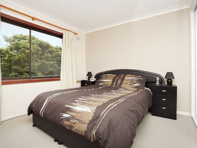 15 Maidstone Street, Helensburgh NSW 2508