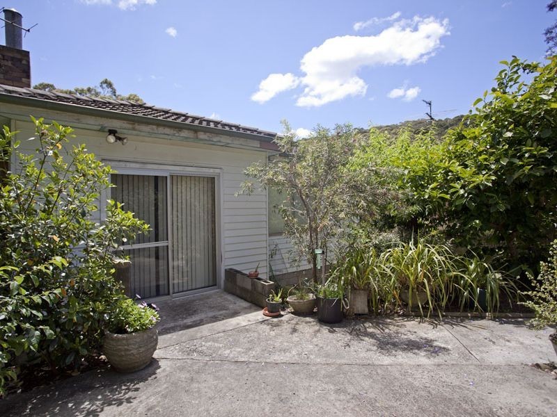 6 Georges Road, Otford NSW 2508