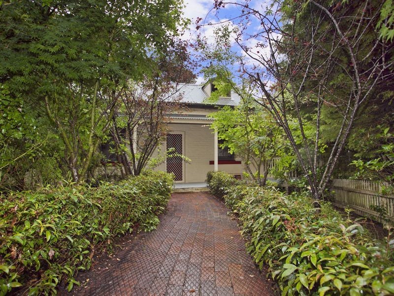 40 Lady Carrington Rd, Otford NSW 2508