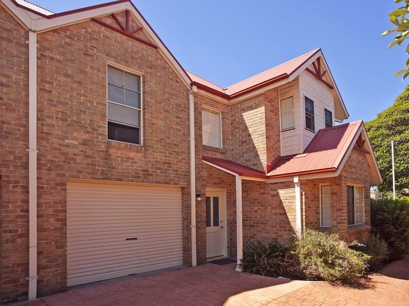 1/6 Walker Street, Helensburgh NSW 2508