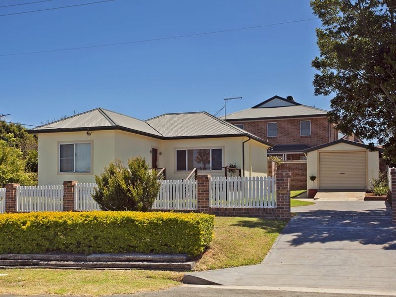 4 Hay Street, Helensburgh NSW 2508