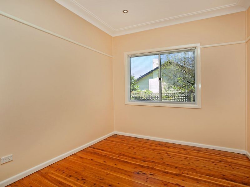 4 Hay Street, Helensburgh NSW 2508