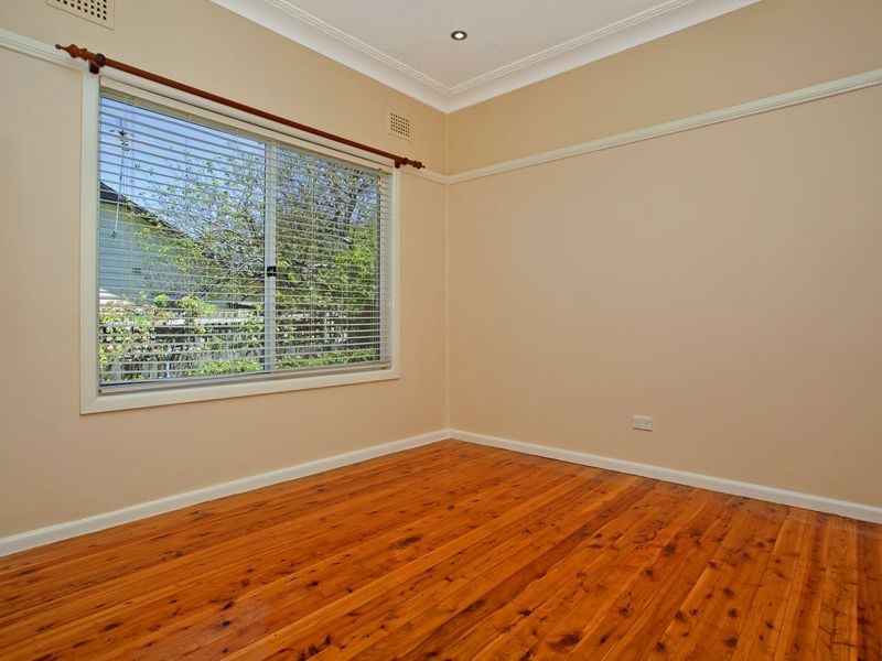 4 Hay Street, Helensburgh NSW 2508