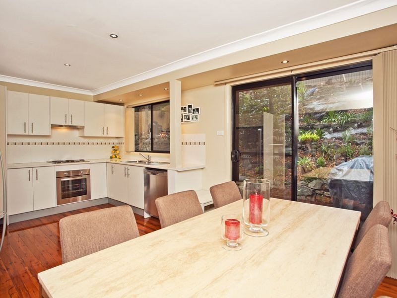 126 The Crescent, Helensburgh NSW 2508