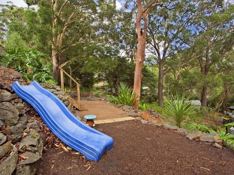 126 The Crescent, Helensburgh NSW 2508