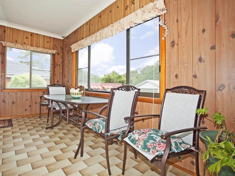 13 Heathcote Street, Helensburgh NSW 2508