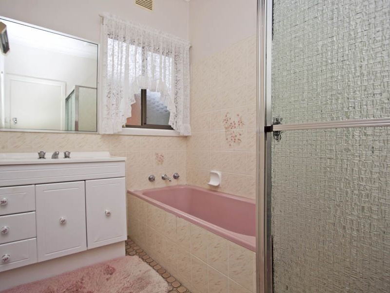 13 Heathcote Street, Helensburgh NSW 2508