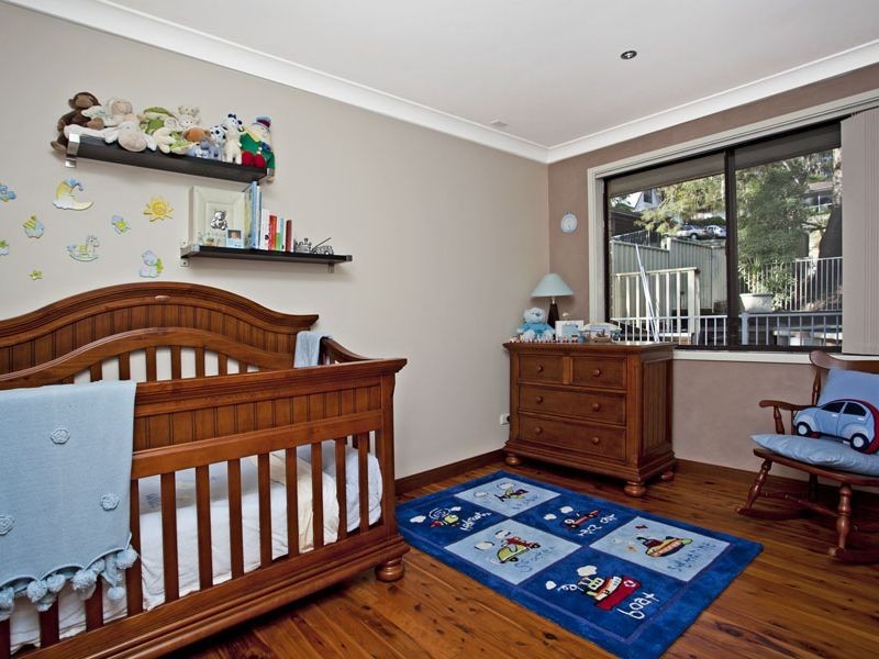 94 The Crescent, Helensburgh NSW 2508