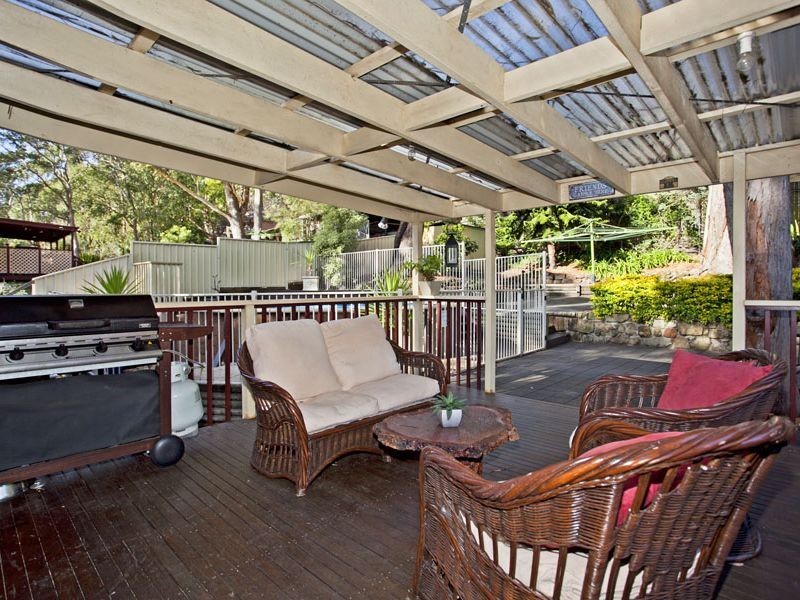 94 The Crescent, Helensburgh NSW 2508