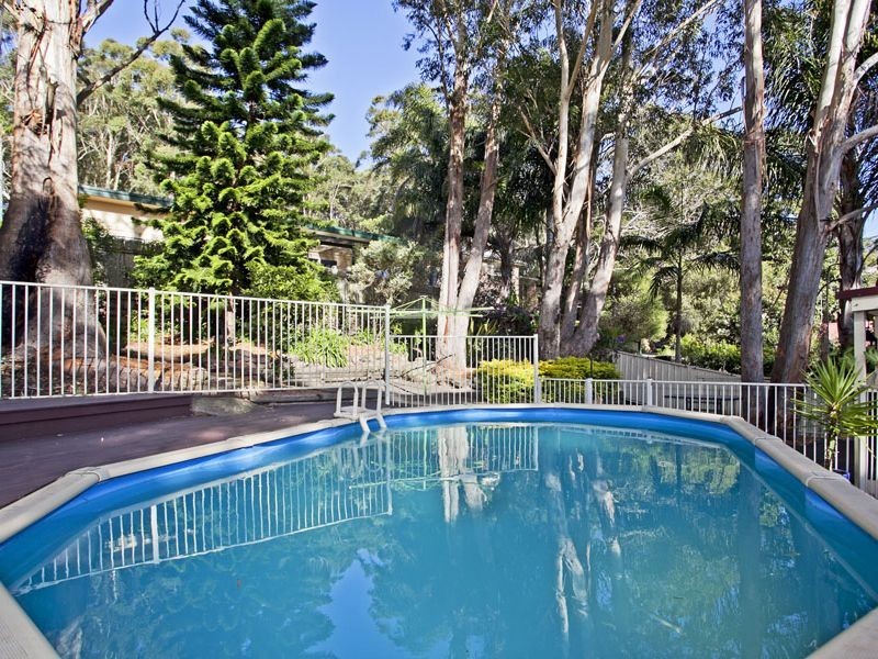 94 The Crescent, Helensburgh NSW 2508