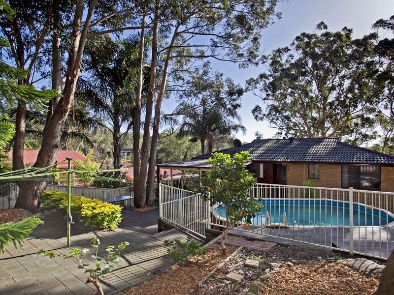 94 The Crescent, Helensburgh NSW 2508
